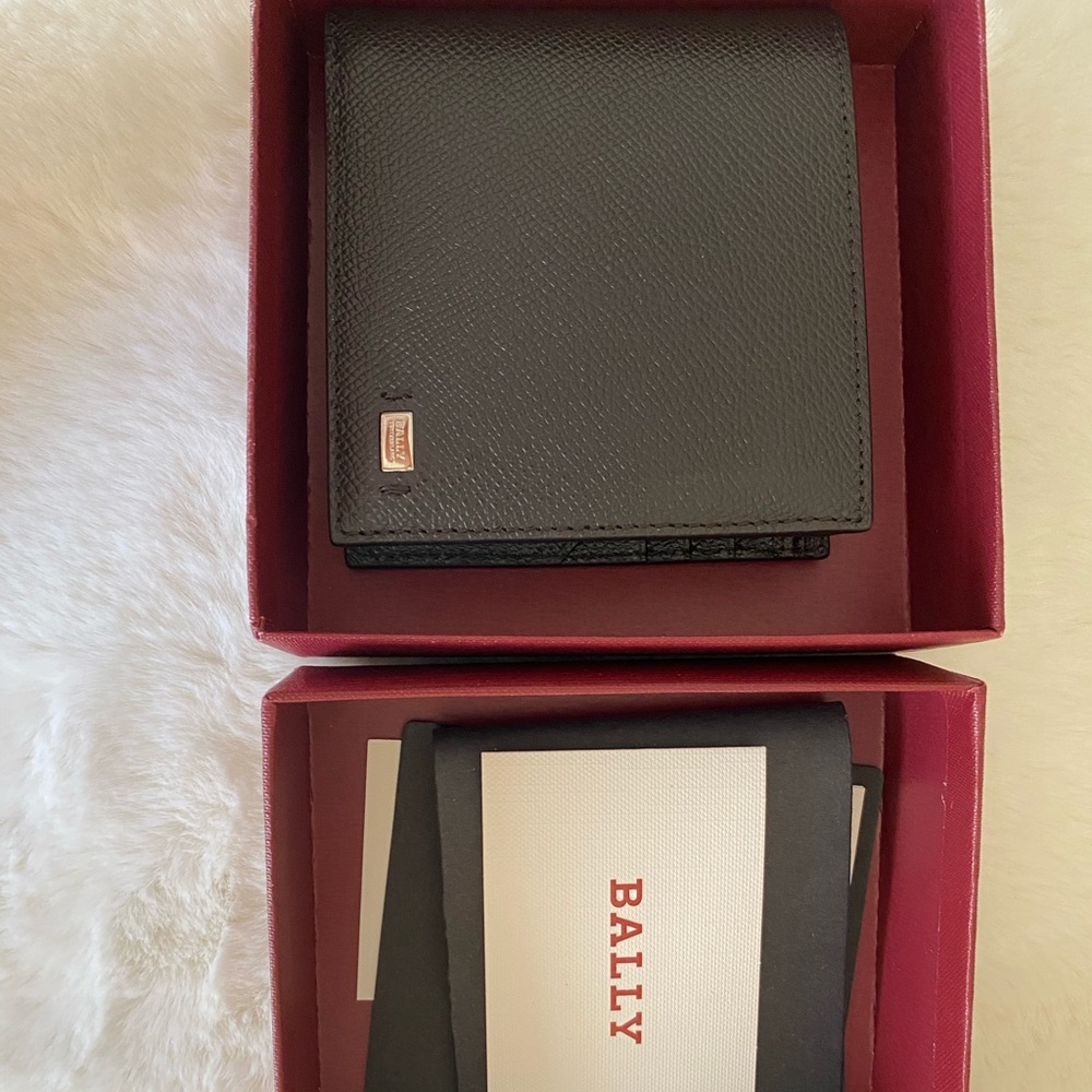 Bally leather black wallet